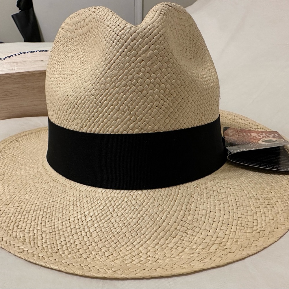Perfect condition, handmade, new, Panama hats from Ecuador with boxes